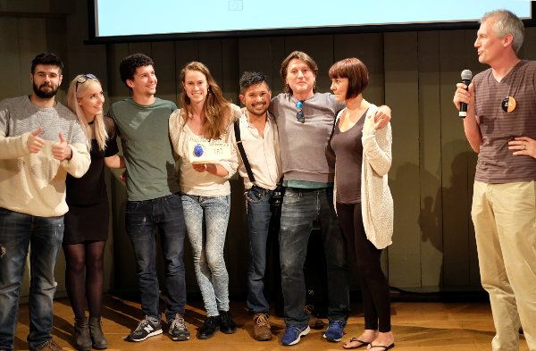 "re-me" is <a href="/diegomaranan/">diegomaranan</a>, <a href="/AgiHaines/">Agi Haines</a>, <a href="/MckayFletcher/">Jack Mckay Fletcher</a>, and Sean Clarke – who won <a href="/HackTheBrainHub/">HackTheBrain-Hub</a> 2016 (Bisensorial): j.mp/2gW53Up