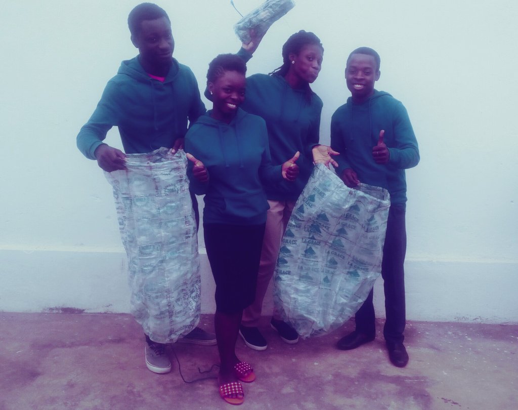 we_SCoPE's tweet photo. At @we_SCoPE best morn begin with collect. #NotASingle #PlasticWaste in Nature! @bilikiss @realwecyclers @nativ_IS https://t.co/cXNjwffdBQ