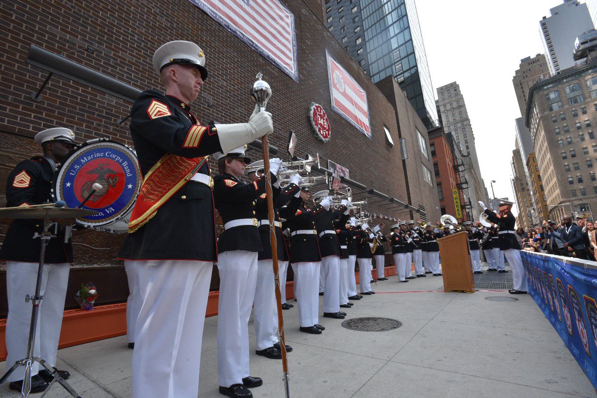 FDNY's tweet image. .@MarineBand honors those lost on 9/11 at #FDNY #Engine10 #Ladder10  #NeverForget
