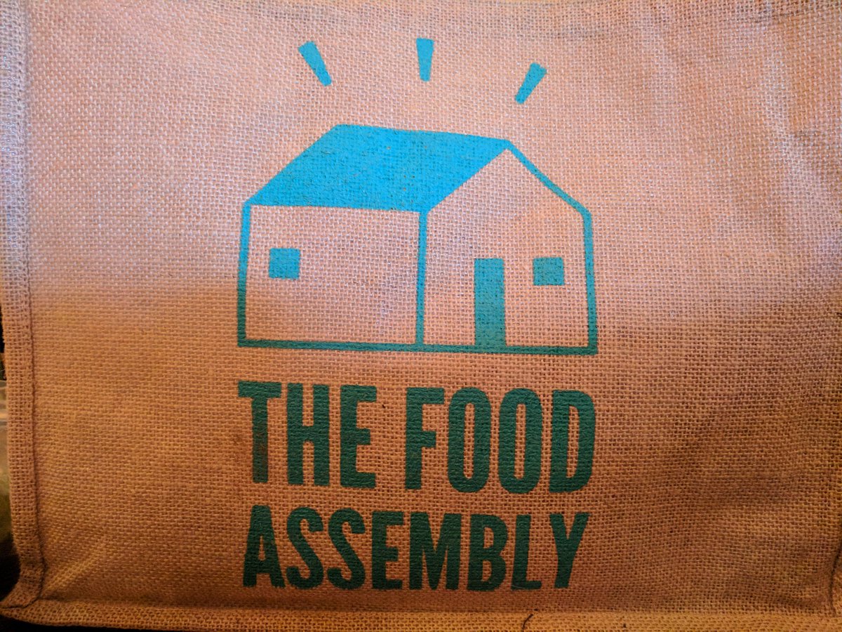 LeithFA's tweet photo. Back to @foodassembly fun after the #Fringe. #AyeToLocal #Edinburgh. https://t.co/9EGdaNDeCh