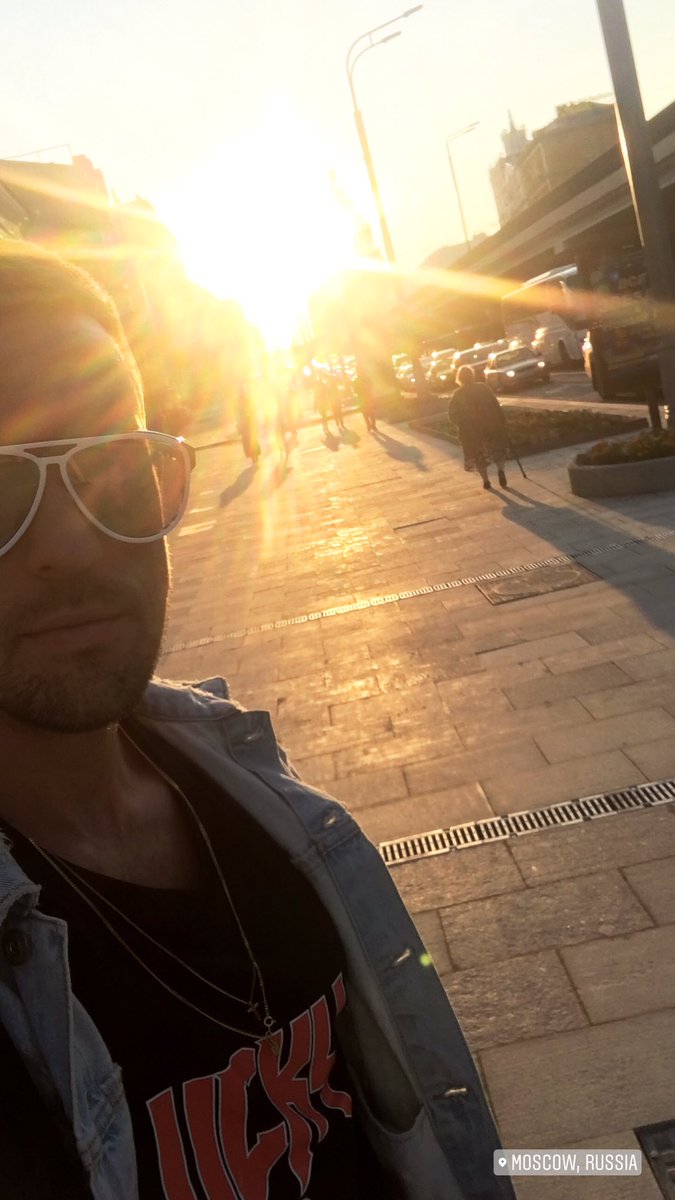 Saulaini sveicieni! Sunny greetings from Moscow!