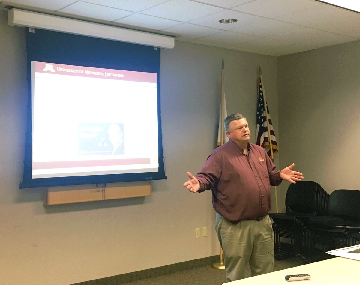 UMNNutrientMgmt's tweet photo. Talking nitrogen management in Jordan today at #NitrogenSmart. https://t.co/EjHGMdJ8rI