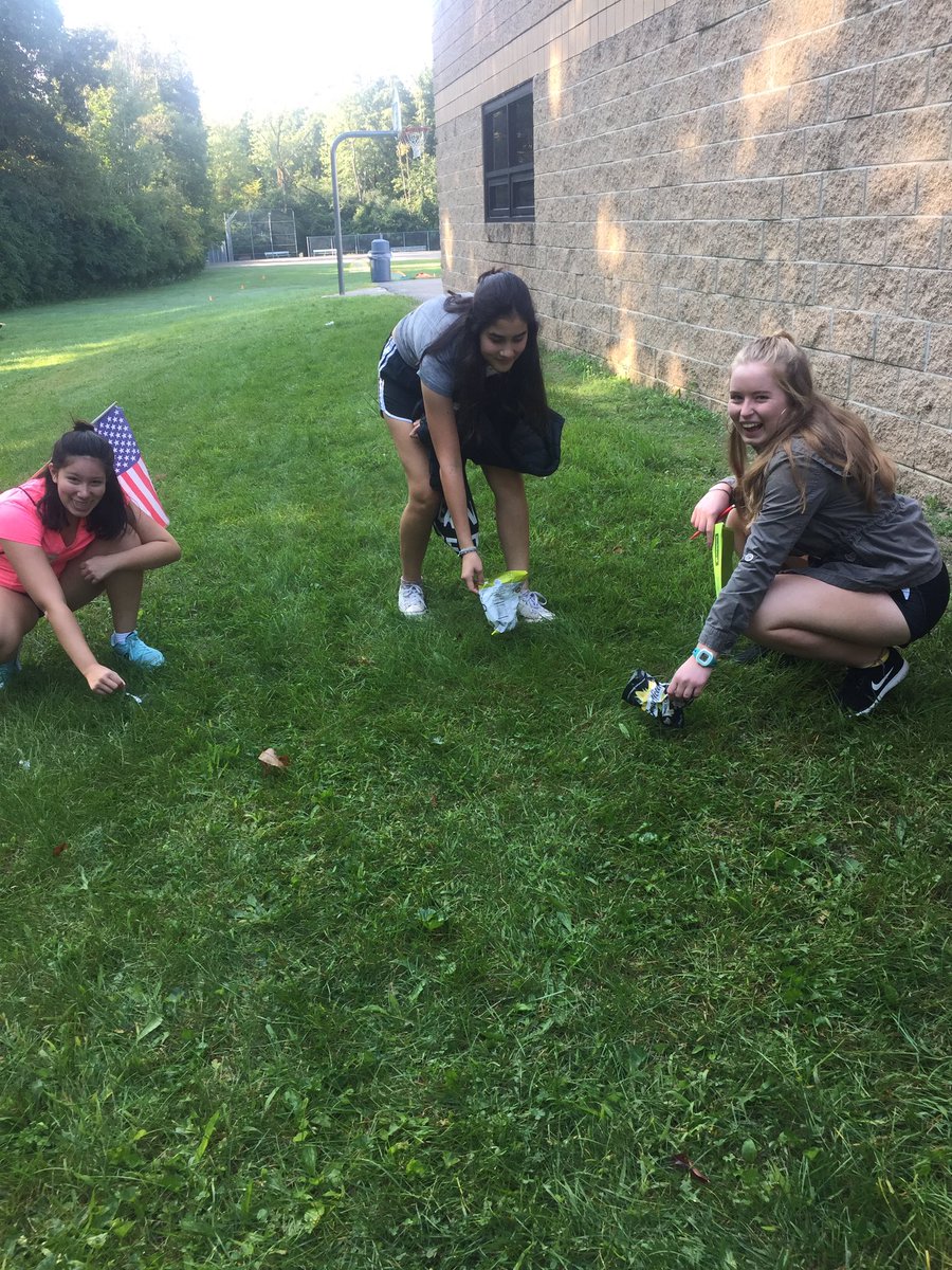 Noellerchan's tweet photo. #iarocks #cdayia @StudentsIA @iborganization #principled https://t.co/6GLuwieAYw