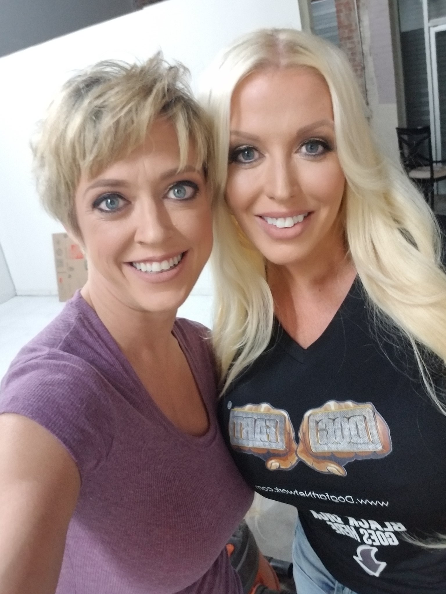 Alura Tnt Jenson On Twitter On Set With Super Sexy Dee Williams