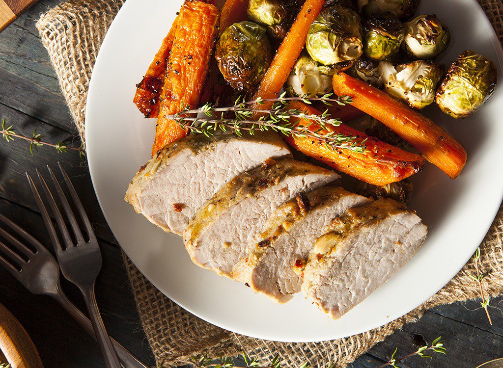 BariatricsFoods's tweet photo. This evidence-based research gives reasons why you should incorporate the right amount of #protein into your #diet. https://t.co/Q9GsbiBmw8 https://t.co/qkdZJLc2FN