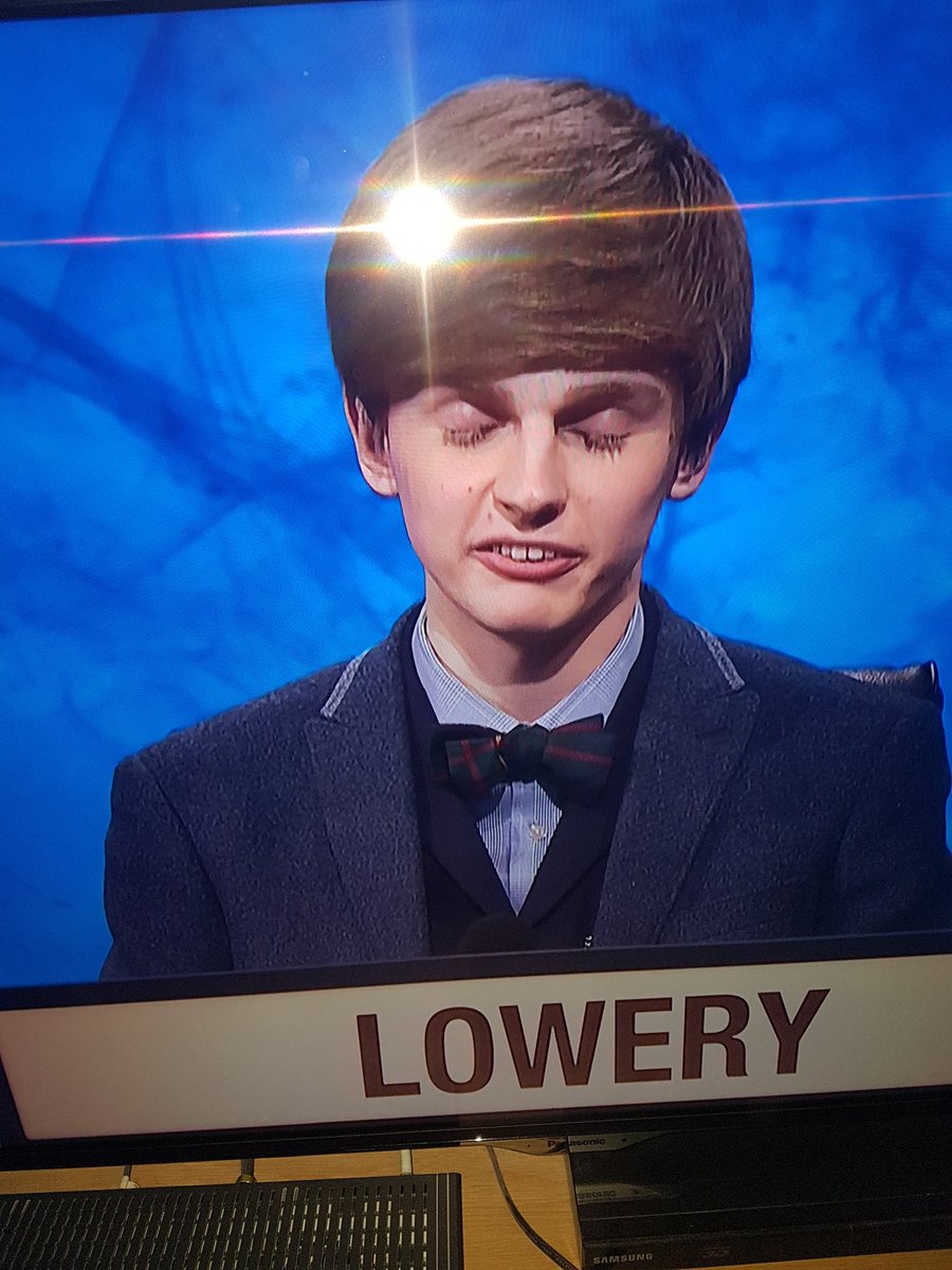 Never seen a more #UniversityChallenge appropriate  contestant on #UniversityChallenge in my life