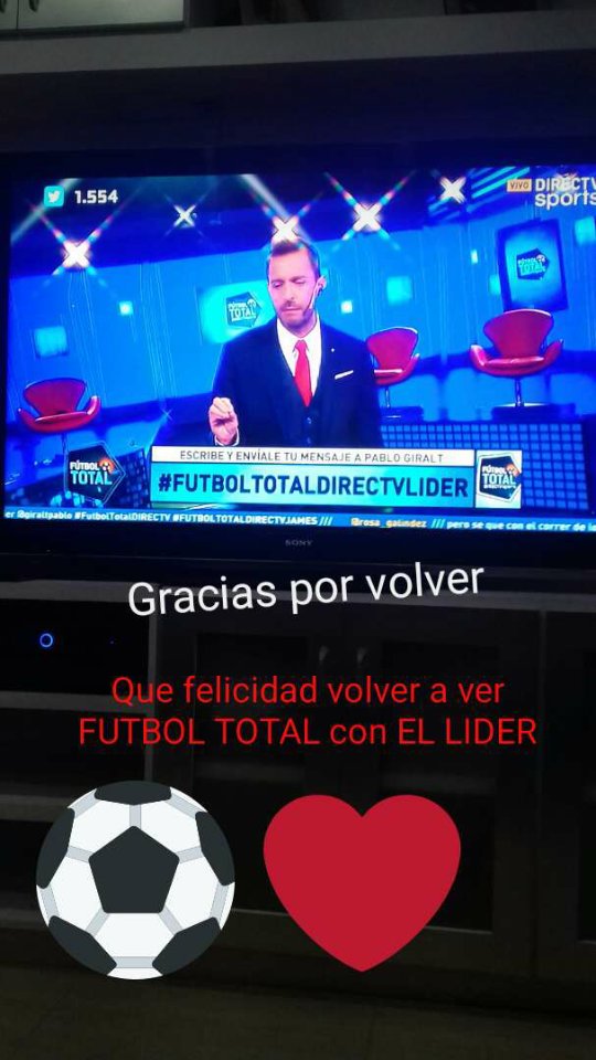 Totoroa23's tweet photo. Grande lider, gracias por volver.  @giraltpablo @DIRECTVSports #FUTBOLTOTALDIRECTVLIDER  Se te extrañaba. Saludos desde Valencia Venezuela. https://t.co/BbHD1UT8Vr