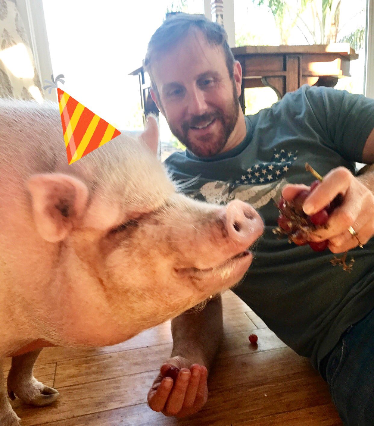Beyond Meat Happy Happy Birthday To Our Ceo Ethan Brown We Can T Believe It Has Only Been A Year Since We Surprised You With This Guy Besties T Co 0af7kufgzd