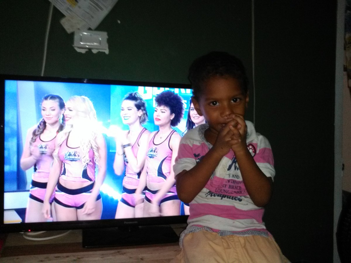 SolVale02's tweet image. #viendoGuerreros  con mi sobrino emocionado con los nuevos integrantes katy y potro bienvenidos.