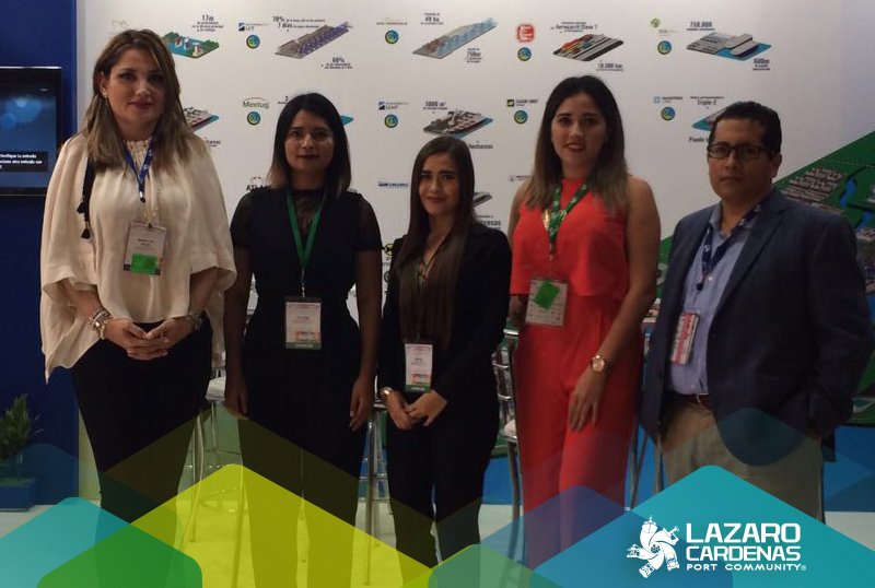 LazaroCommunity's tweet photo. Agradecemos a todos los participantes que nos visitaron en el #COMCE2017:
https://t.co/NQBru3Cwfm https://t.co/L3REVQJg8U