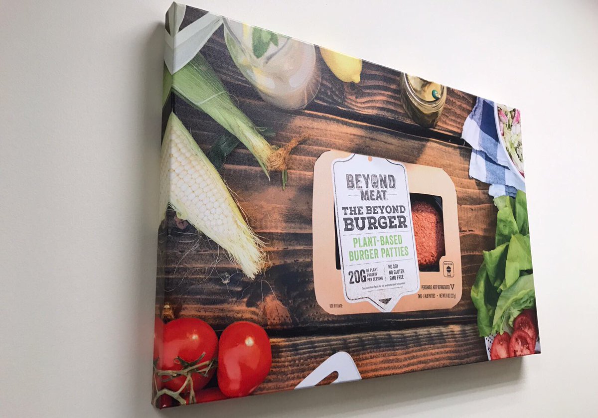 emerge___'s tweet photo. Thank you @BeyondMeat for the great welcome! #futureburger @SEEDSandCHIPS https://t.co/swWiI0TuQj