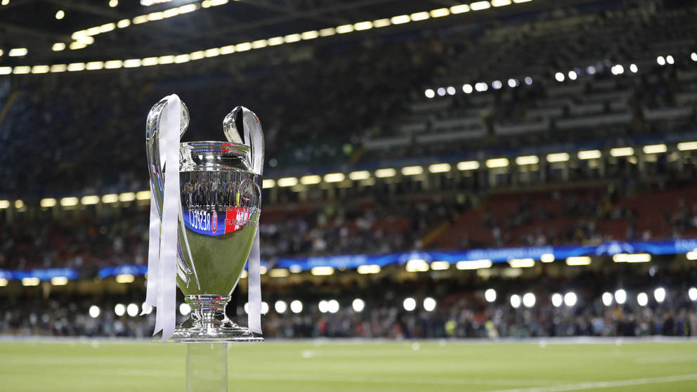 Fut_Is_Pasion's tweet photo. SEÑORAS Y SEÑORES, ¡MAÑANA COMIENZA LA UEFA CHAMPIONS LEAGUE 2017/18! 🏆 https://t.co/9vAWGLICys