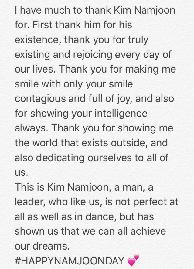 kimtaeplaza's tweet photo. hm eu fiz um pequeno texto falando um pouco do que eu sinto, é claro que n consegui escrever tudo, mas foi de coração #HappyNamjoonDay ❤️❤️ https://t.co/swqSZUa4f5