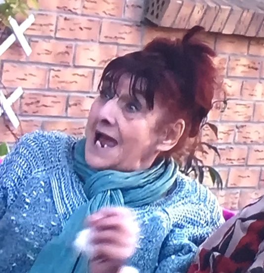VingtCentTime's tweet photo. #ADP2017
Micheline n'a pas pris une ride ! https://t.co/Pf9mSVo4jf