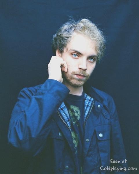 Grouplays's tweet photo. ¡Felices 40 para la dulzura hecha persona! 💚🎂🎁🎈 #HappyBirthdayJonnyBuckland https://t.co/AMkVuFD5fp