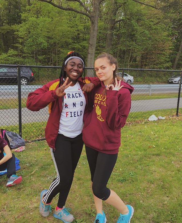 sampellegrinii's tweet photo. happy bday to the baddest binch i know 😉 love you so much #wealmosthadit @Daniellenimako7 https://t.co/Nzl2XDfPjd