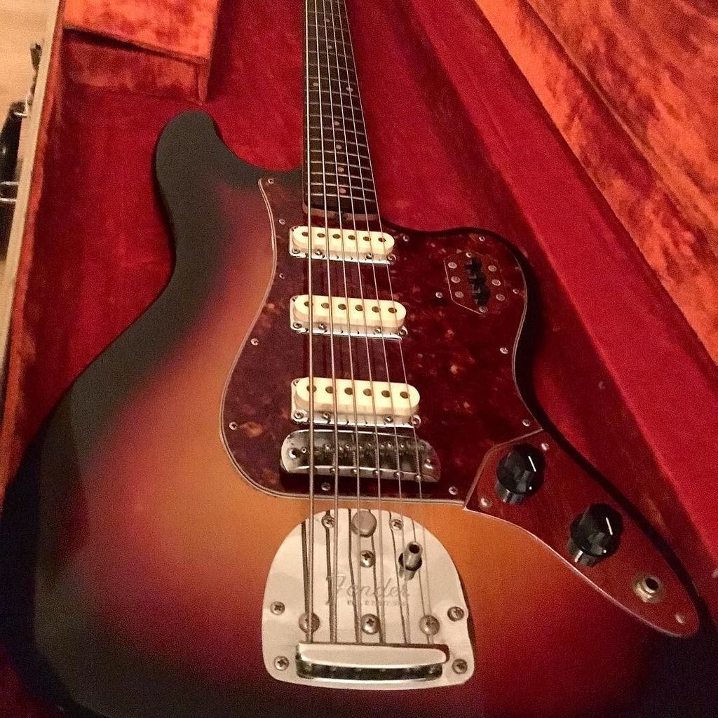 thebloodchoir's tweet photo. Borrowing this 1961 Fender Bass VI for some recording. -
-
-
-
-
-
#fender #fenderbassvi #precbs #slabboard #origi… https://t.co/rlVzGnEW4g https://t.co/NSoszrXh4j