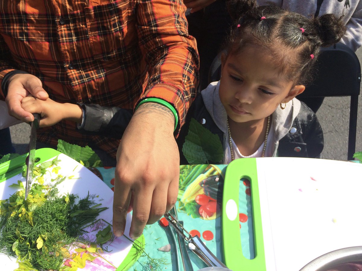 Deborah Wasserman tweet media