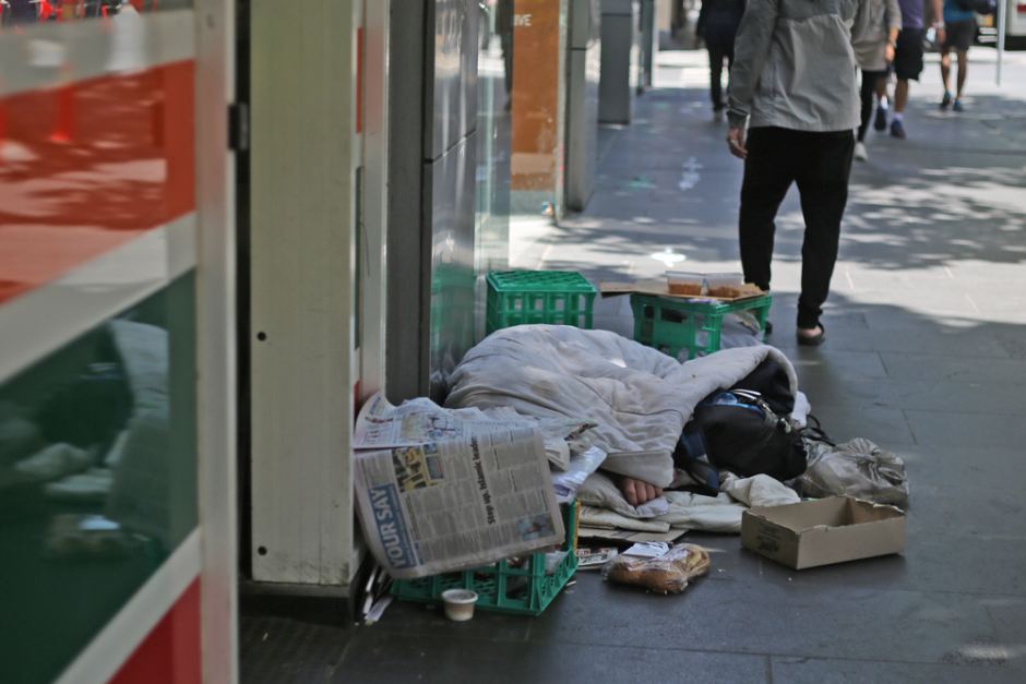 abcnews's tweet photo. What can we learn from Finland's fix for homelessness? https://t.co/oPkxUUBIcX https://t.co/DaTfChF0VN