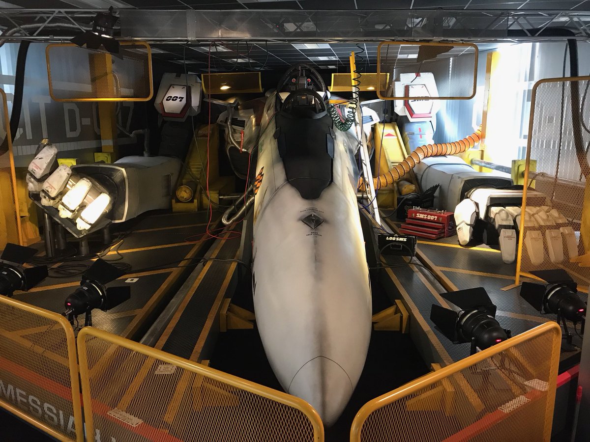 javierbolado's tweet photo. You only can see this #art in one place of the world #amazing 😱😱 #valkyrie #macross #macrossfrontier #realscale #tokyo https://t.co/YoQEyKWXSy
