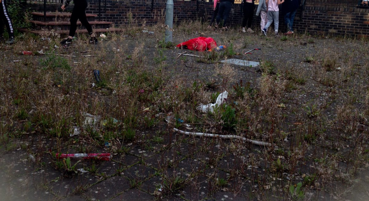 daffycollective's tweet photo. Fantastic litter pick in Westlands thanks to DAFFY young people!! @WychavonComDev https://t.co/L3GdqrXfRc