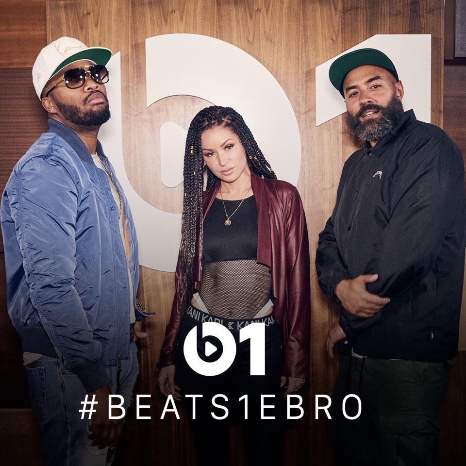 🔊<a href="/oldmanebro/">the Old Man Ebro</a> has  <a href="/AgentSasco/">Sasco</a> + <a href="/elesiaiimura/">ELESIA iiMURA</a> in rotation tonight at 7PM EST.
<a href="/Beats1/">Beats 1</a> <a href="/AppleMusic/">Apple Music</a> 
#Beats1 #Beats1Ebro