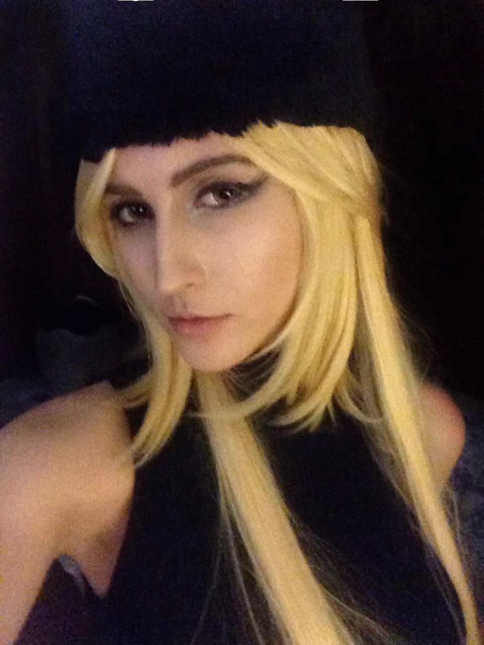 このクオリティには納得！ロシア人のメーテルのコスプレが眉から鼻にかけてのラインがいい！