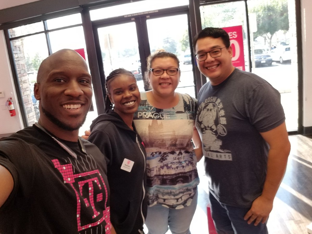 JauwonWilder's tweet photo. Welcome to T-mobile Med-residential Home Care! #Bemagenta @stephen_pulley @dperry2929 @starrt_mobile https://t.co/75vtP41C2h