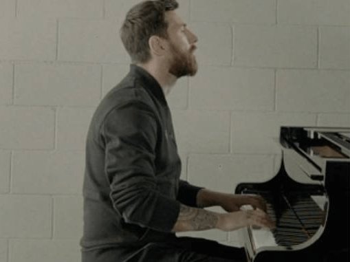 Roy Nemer Pictures Of Lionel Messi Playing The Piano T Co Vwpazlsw6z Twitter Roy Nemer Pictures Of Lionel Messi Playing The Piano T Co Vwpazlsw6z Twitter