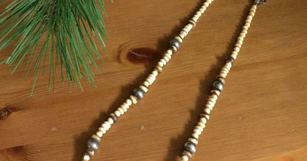 etsytrending's tweet photo. Just Pinned to Giant EtsyTrending board: Vintage Necklace Beachy Shells and Silver Beads Vintage Necklace by Sagea… https://t.co/qIi17P6c3a https://t.co/FpoNqg71nk