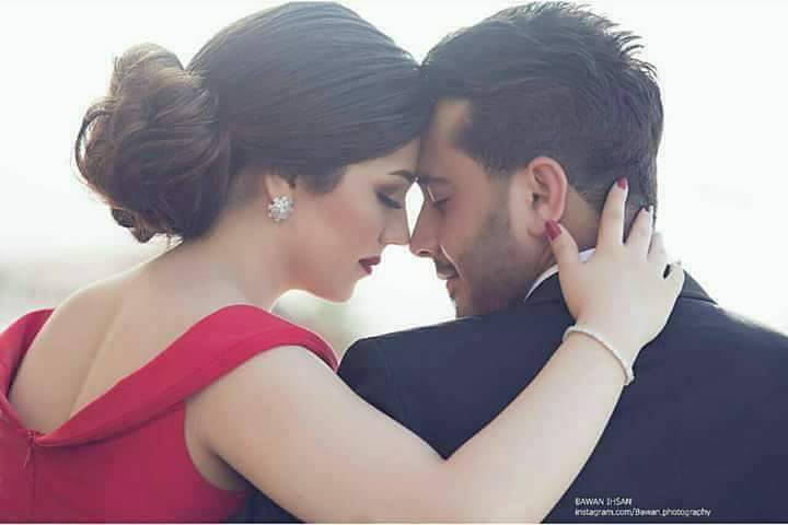 صرت مرهون حبك وانت راهن
وعليه ايام هجرك ون تراهن
تجي مره انتواجه وانتراهن
منو الاكثر يحب ويود حبيبه.....
#الشهد_للابداع
#حبايبنا
#نقاء_الخرف