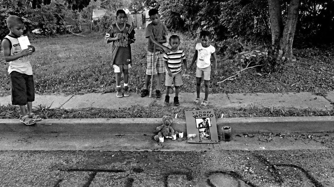 stltoday's tweet image. National think tank questions one St. Louis suburb's 'continued existence as a municipality' stltoday.com/news/local/gov…