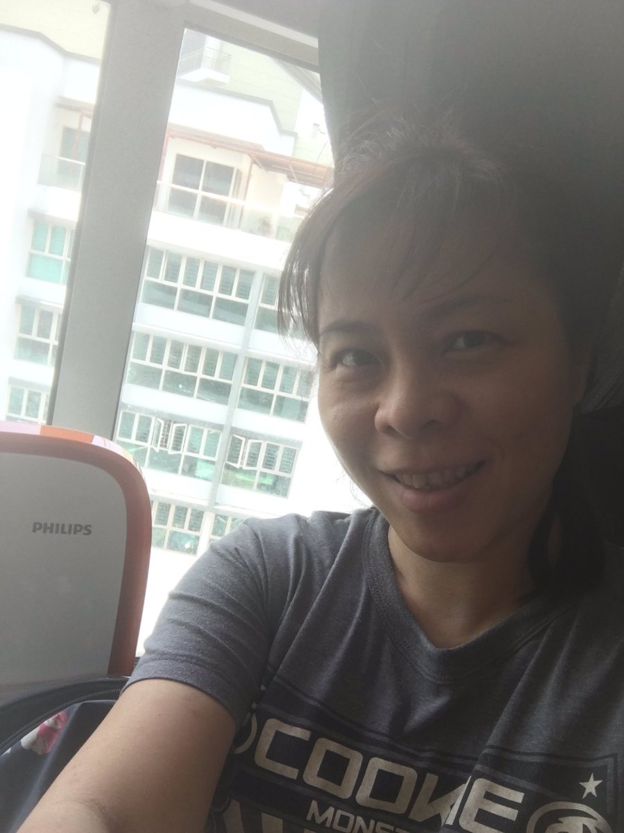 Sknov229's tweet photo. A1- at home working 😆Ha ha for this headshot, I still need to change.  #IEC4025 https://t.co/9IgCkgbqAe