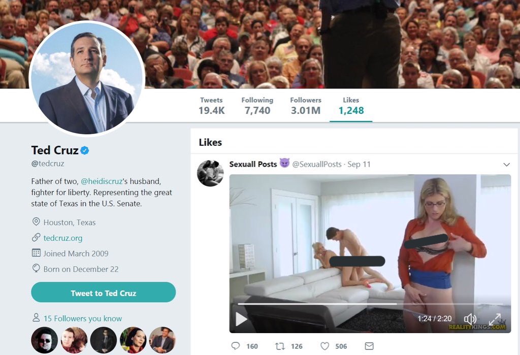 Come on <a href="/tedcruz/">Ted Cruz</a> why you Like this tweet? 😂🔥🔥
