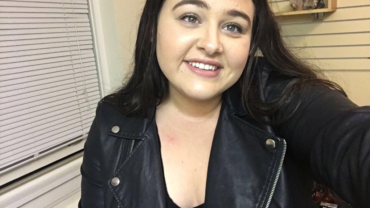 REMORSEDOLAN's tweet photo. -Love yourself &amp;stay positive, because beauty comes from inside &amp;out.Happy Tues! @EthanDolan @GraysonDolan
#TuesdaySelfie #DolanTwinsTuesday https://t.co/LZOm3LwxZo