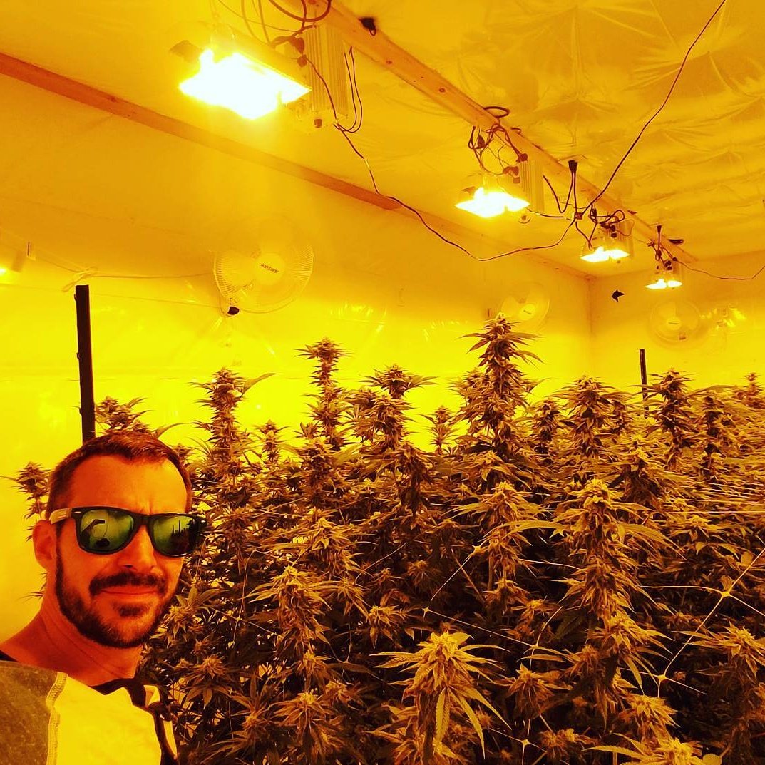 slucketbuckets's tweet image. #Posiflow by #Slucket in the Cave! 

SlucketBuckets.com

#mmj #hightimes #highlife #nofilter #flower #indoor #shatter #dabs #wax #rosin