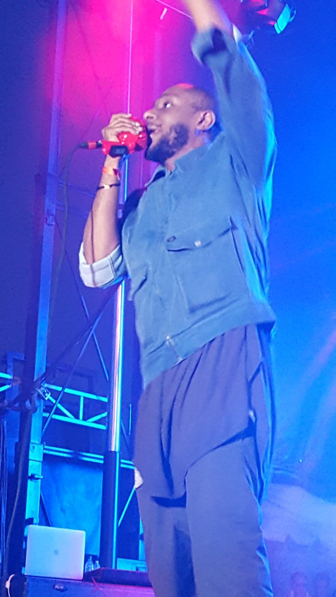 hiphopinfocus's tweet photo. #YasiinBey
#onemusicfest
#HipHopInFocus https://t.co/DnfdphJmY6