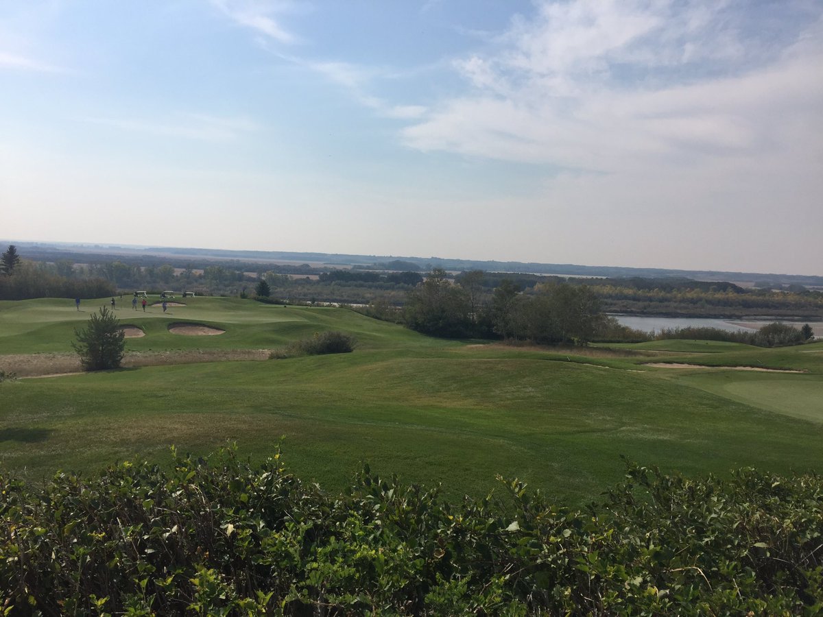 Greeno61's tweet photo. What a great 2 days @riversideccsk for the #PGAScramble with the @Deervalleygc team. #TeamBV #beauties #maybenextyr https://t.co/90mEygibgB