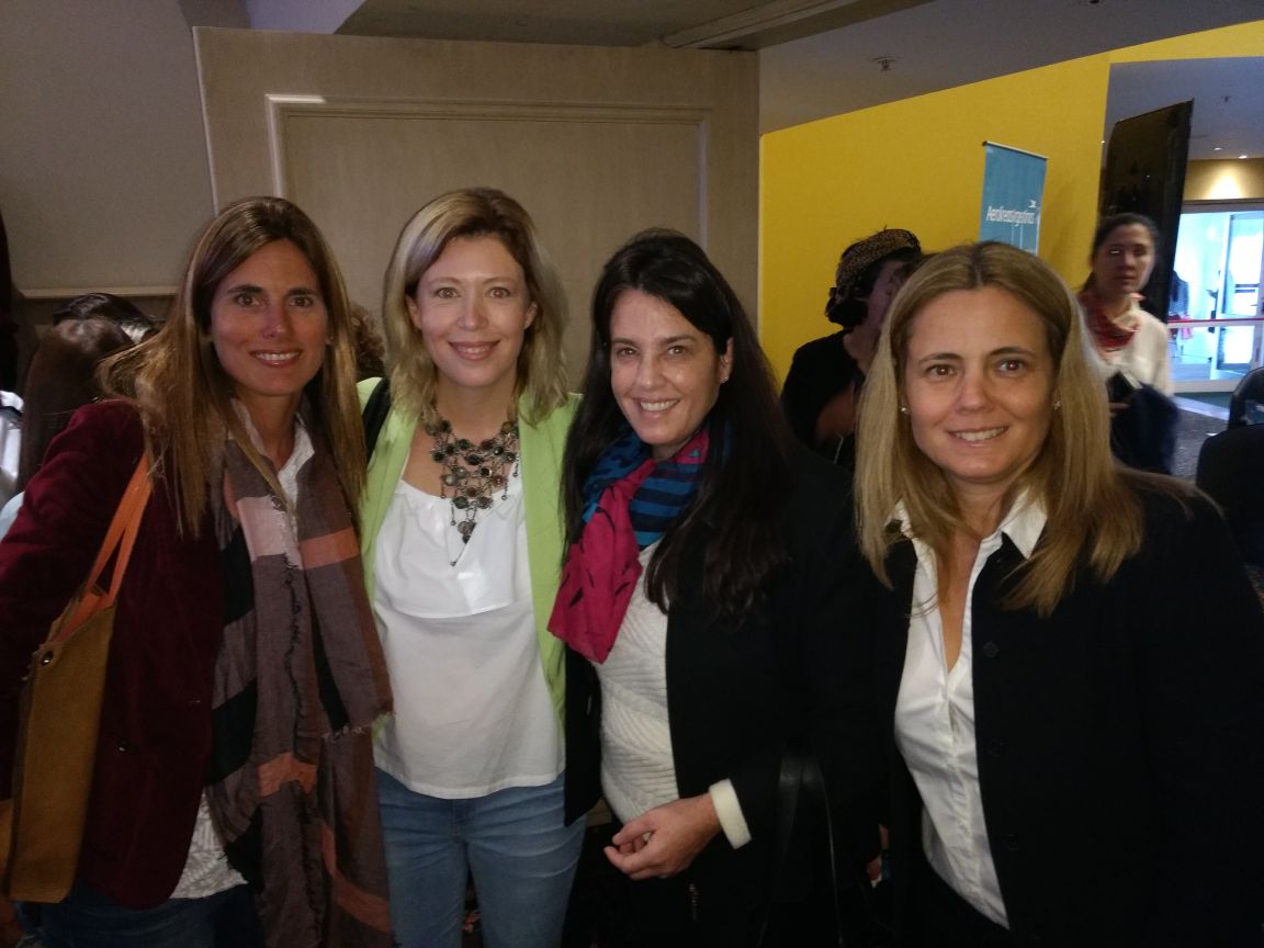 G25Cba's tweet photo. Gracias @VocesVitalesCba por invitarnos al #AlmuerzoMujeresLideres y #JornadaAnualVocesVitales 
#Felices10años @VocesVitalesAr 
@VitalVoices https://t.co/7F5Nzc8dSD