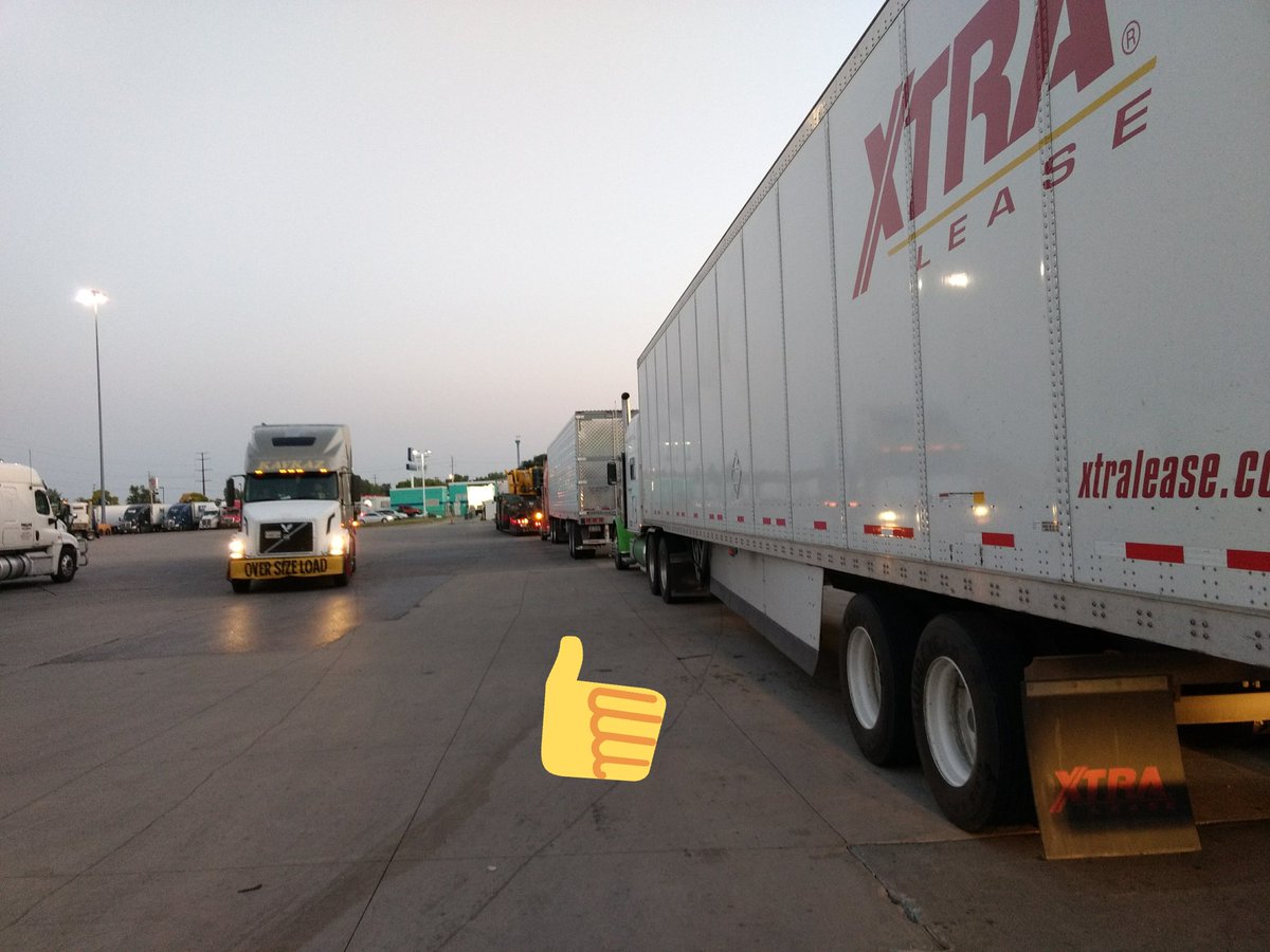 This is me waiting patiently in the Truck Wash line to clean the Tiffin so it will be clean and ready for next Friday's rental😀.