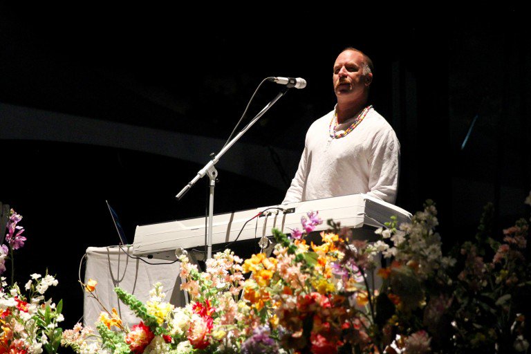 MikePattonMX's tweet photo. Hoy hace 2 años @FaithNoMore tocaba en @RiotFest en Chicago. ¡Qué buenos tiempos! #FaithNoMore #SolInvictus #EfeméridesPattonistas https://t.co/w0eV7UEmZn