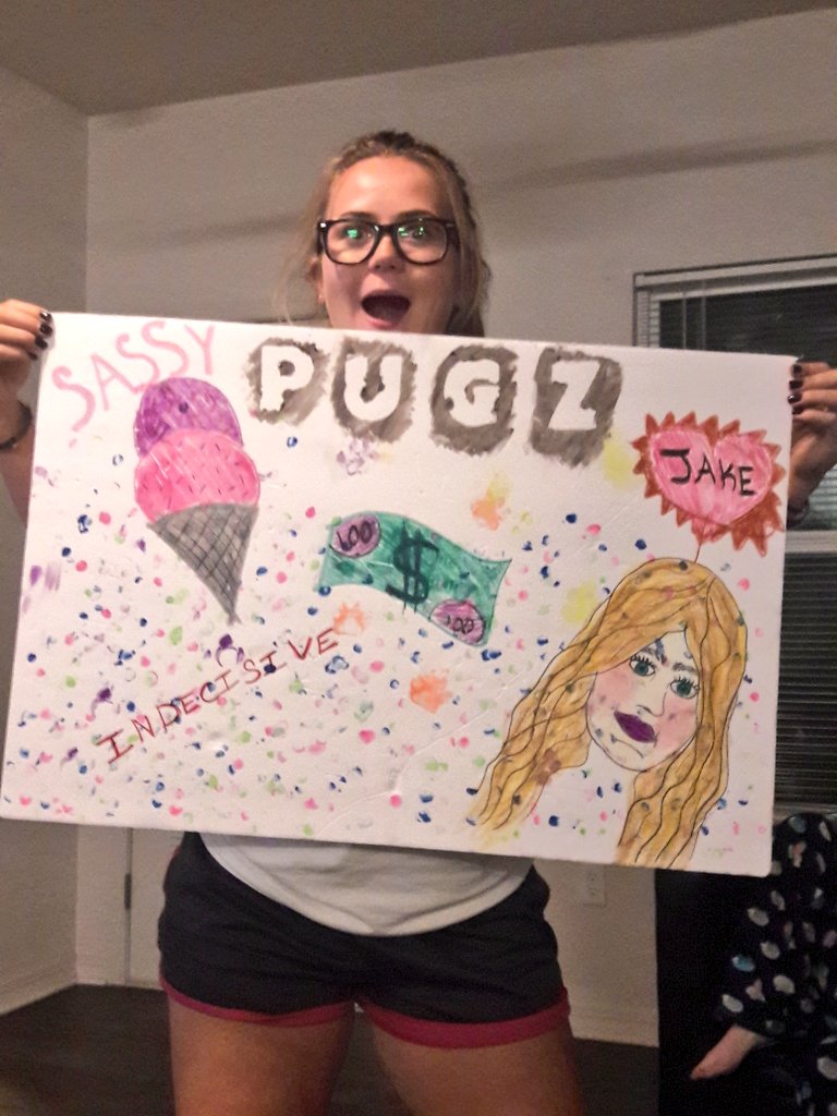 courtboone's tweet photo. Teacher: make a self portrait and be different.
Me: Bet
(Yes those are my dogs real paw prints on the paper)
#puglife #extraaaa https://t.co/uk8AwY0ouK
