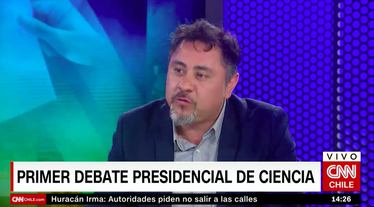 Héctor Cossio, editor general <a href="/elmostrador/">El Mostrador</a> nos cuenta lo que será #DebateFuturo por las pantallas de <a href="/CNNChile/">CNN Chile</a> 👉 bit.ly/2xoF92D
