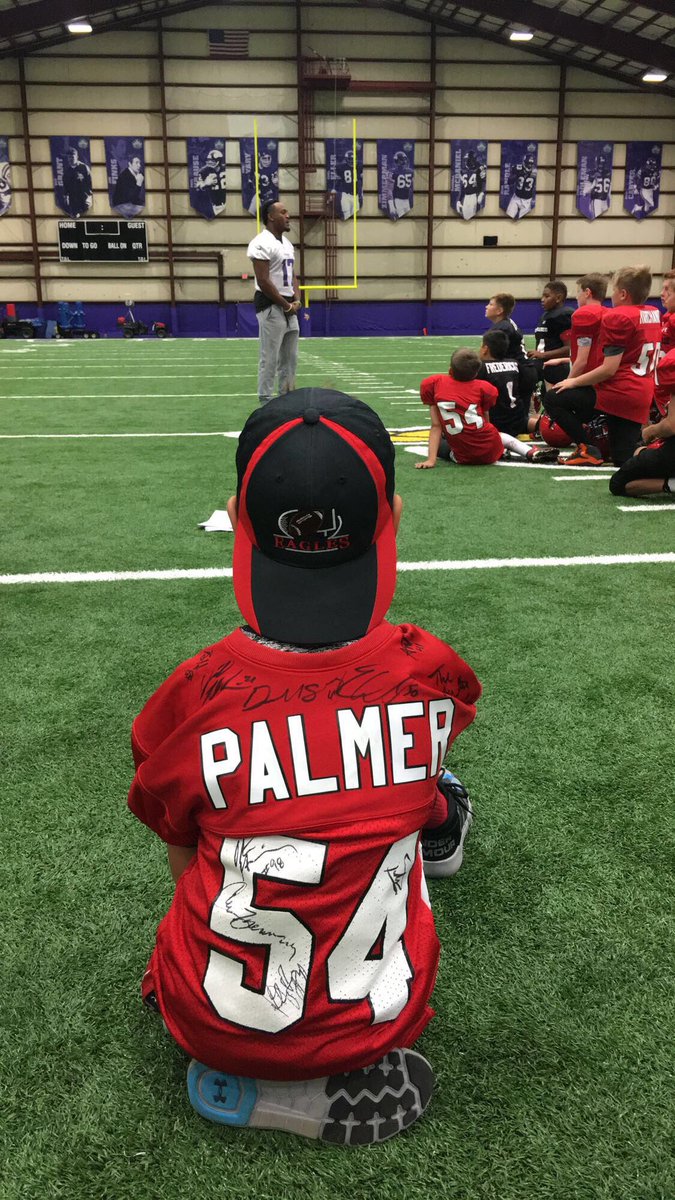 EPCountryGirl's tweet image. Thank you for a great experience @Vikings #vikingsoftomorrow #jariuswright #VikingsBiggestFan #skol