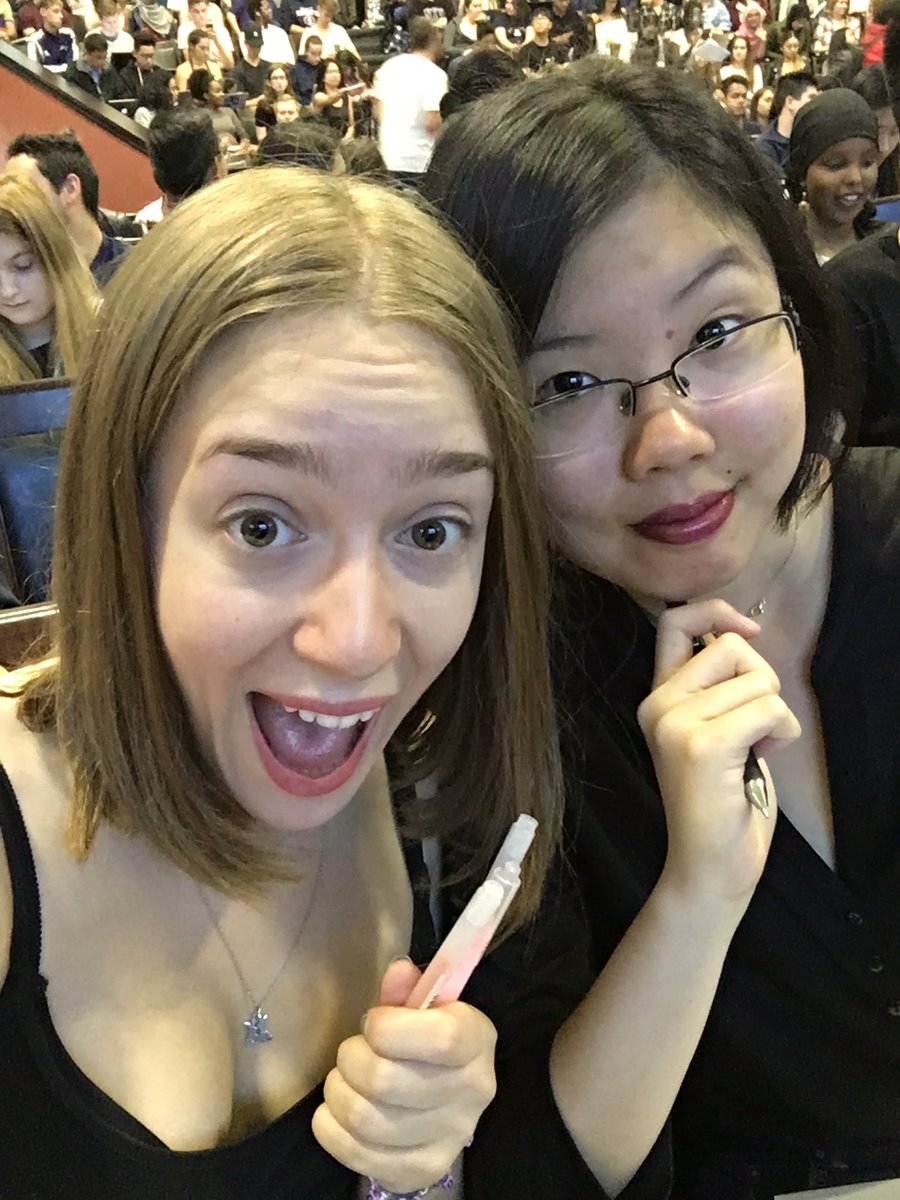FreedomPartyCAN's tweet photo. Co campaign managers still at this politics game in their first POL101 lecture at U of T! #weCANweCONHALL #nsspoli @LesBW https://t.co/jeBMoL0WTG