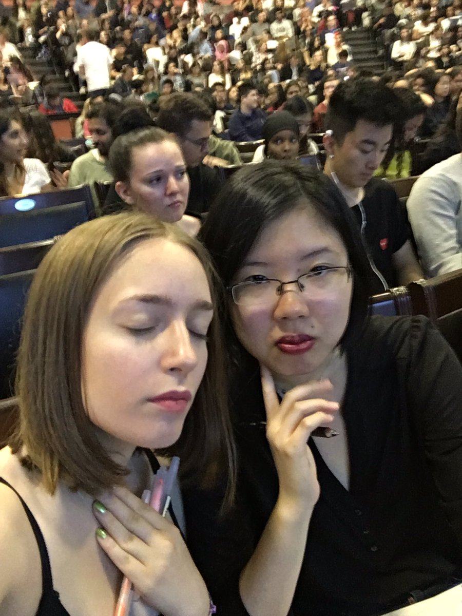 FreedomPartyCAN's tweet photo. Co campaign managers still at this politics game in their first POL101 lecture at U of T! #weCANweCONHALL #nsspoli @LesBW https://t.co/jeBMoL0WTG