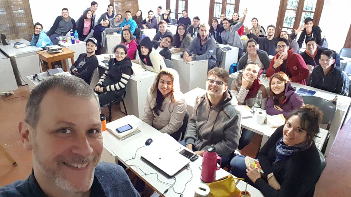 SpartaPablo's tweet photo. Iniciamos el último trimestre del 2017! #CBPie2017 #CBQuilmes #casabiblica https://t.co/lrxwmSZh7h