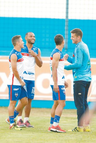 Leão chega com atmosfera mais aliviada para 2a fase
diariodonordeste.verdesmares.com.br/cadernos/jogad…  #RumoAoAcesso #JuntosLutaremosPeloAcesso