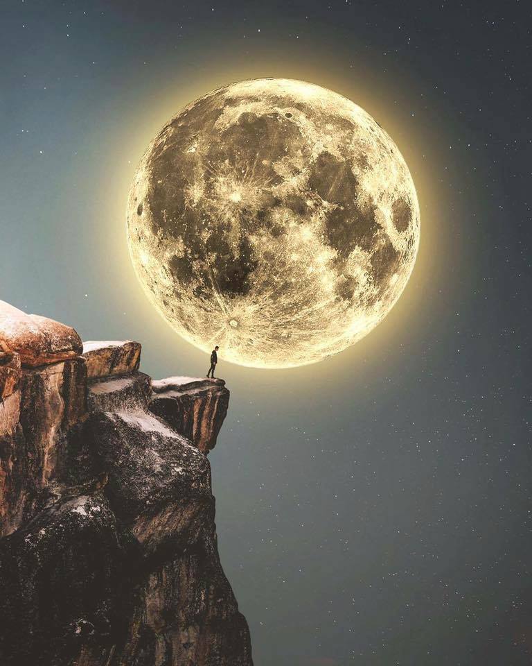 KTX_Official's tweet image. Quem ama a lua? 😍