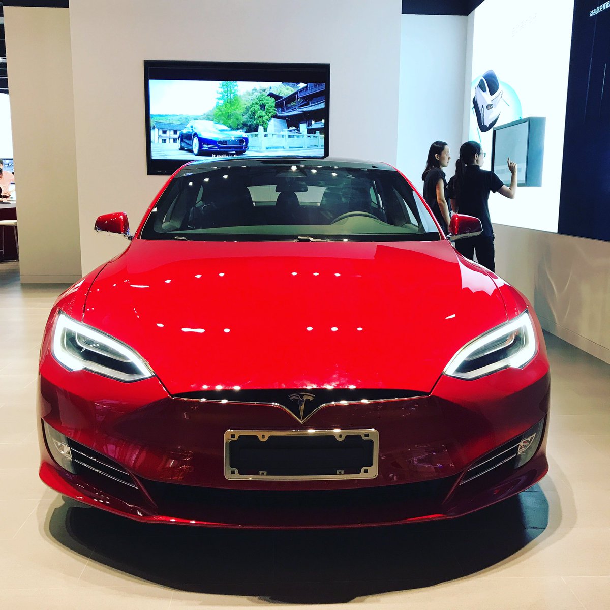 TirolAuto's tweet image. Red mood🏁🏁 automotive culture @TirolAuto